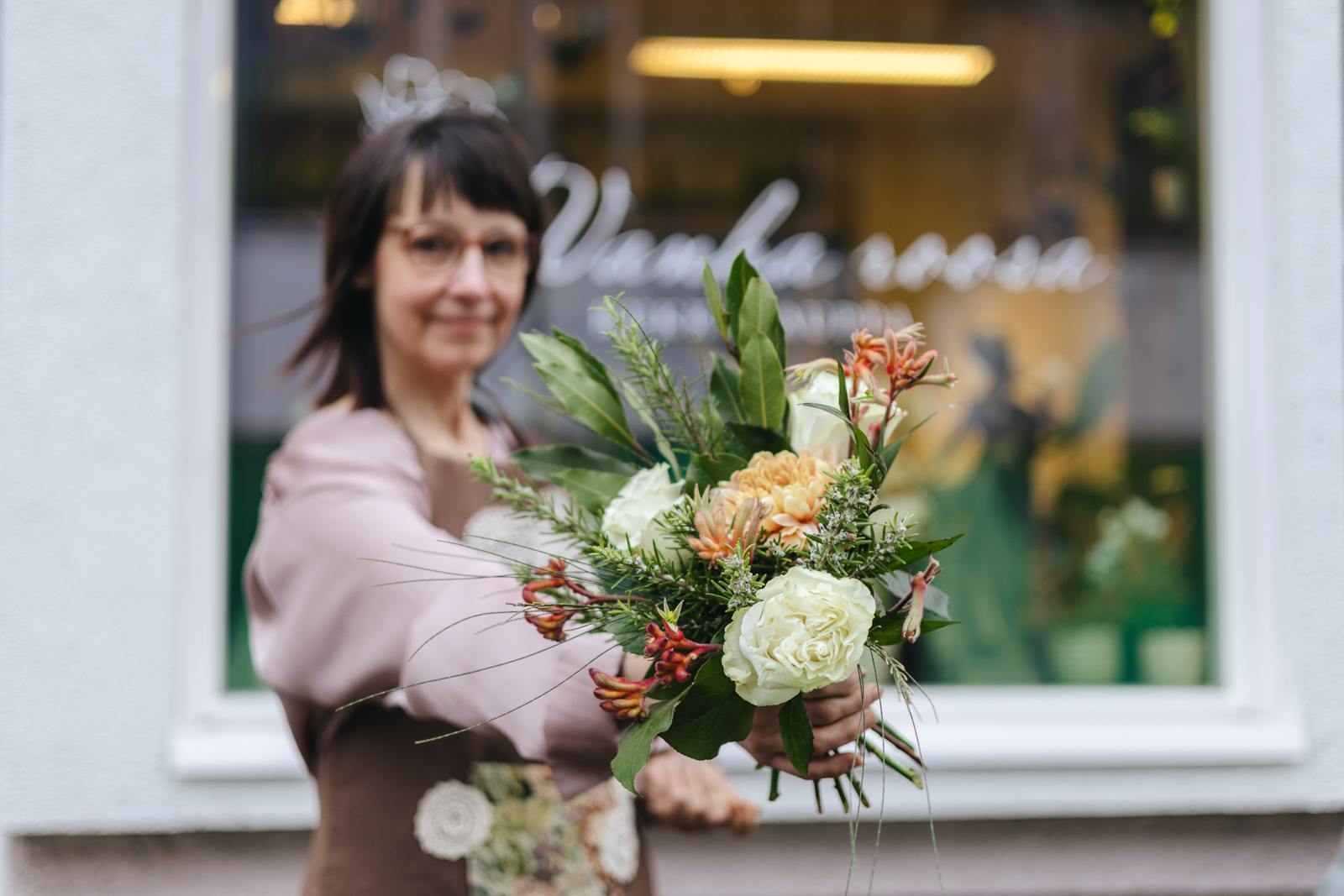 kukkakauppa Valkeakoskella -Elina